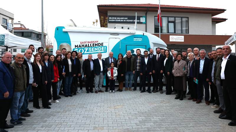 Başkan Şadi Özdemir, halkın dertlerini ve isteklerini yerinde dinledi