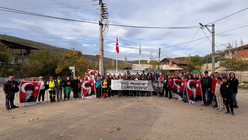 Nilüferliler, Ata'yı Mysia Yolları'nda yad etti
