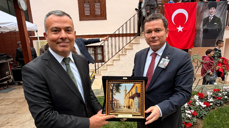 Başkan Erkan Aydın, Atatürk’ün evinde düzenlenen anma törenine katıldı