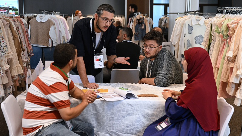 Bursalı bebek ve çocuk konfeksiyonu firmaları Cezayir’de iş fırsatlarını değerlendirdi