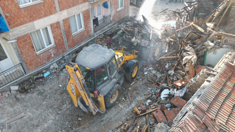 İnegöl’de çıkmaz sokaklar ulaşıma açılıyor