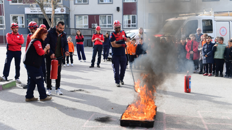 Osmangazi Belediyesi’nden öğrencilere kapsamlı afet farkındalık eğitimi