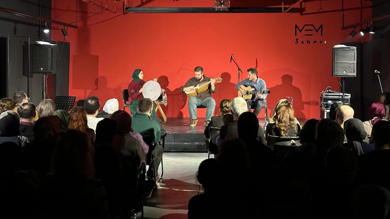 MEM Sahne’de tasavvuf ve Anadolu müziği modern tınılarla buluştu
