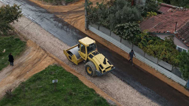 Gemlik’te Gencali–Kumsaz yolları yenilendi