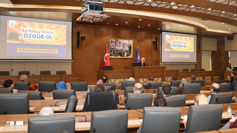 Bursa’da belediye personeline bağımlılıkla mücadele eğitimi