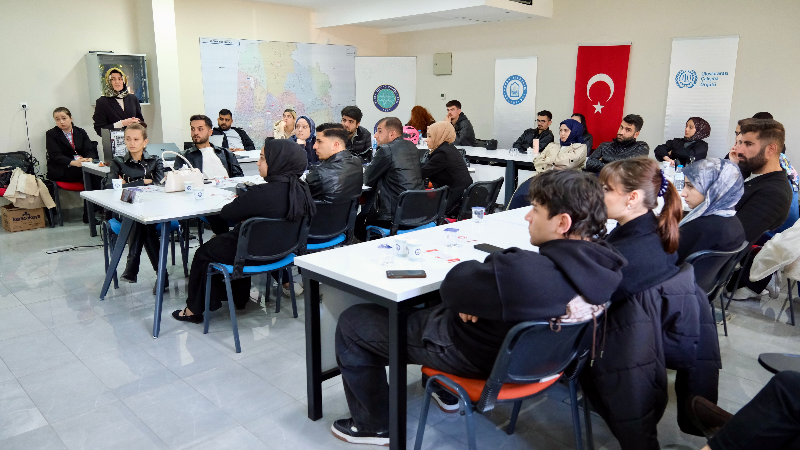 Oktay Yılmaz: “Şiddetle mücadele ancak bilinçli bireylerle mümkün”