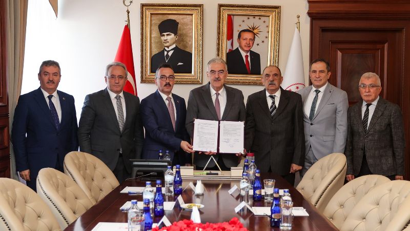 İnegöl’e kazandırılacak 16 derslikli okul için protokol imzalandı