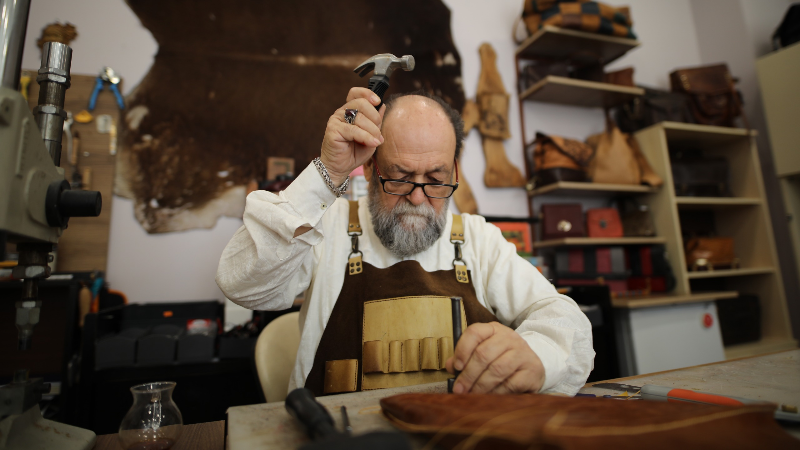 Kent Akademisi’nden iki yeni başarı hikayesi
