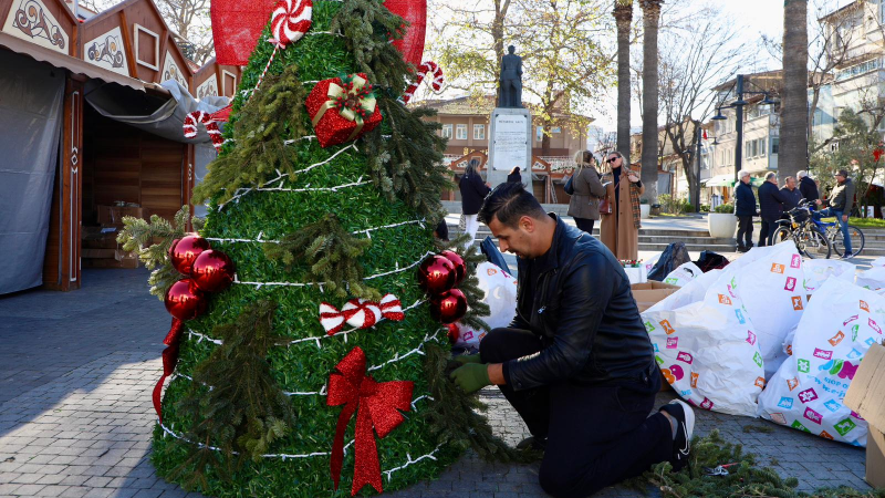Sanat ve eğlence Mudanya Yeni Yıl Pazarı’nda buluşuyor
