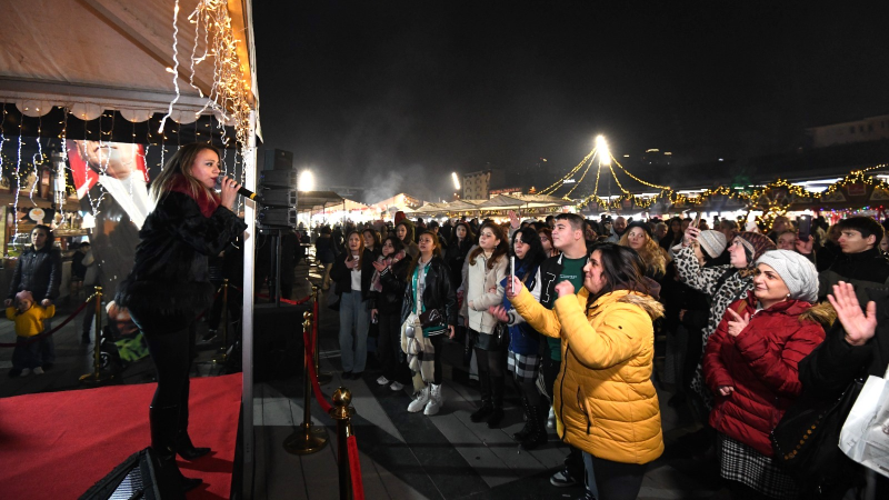 Osmangazi Meydanı’nda yeni yıl coşkusu sürüyor