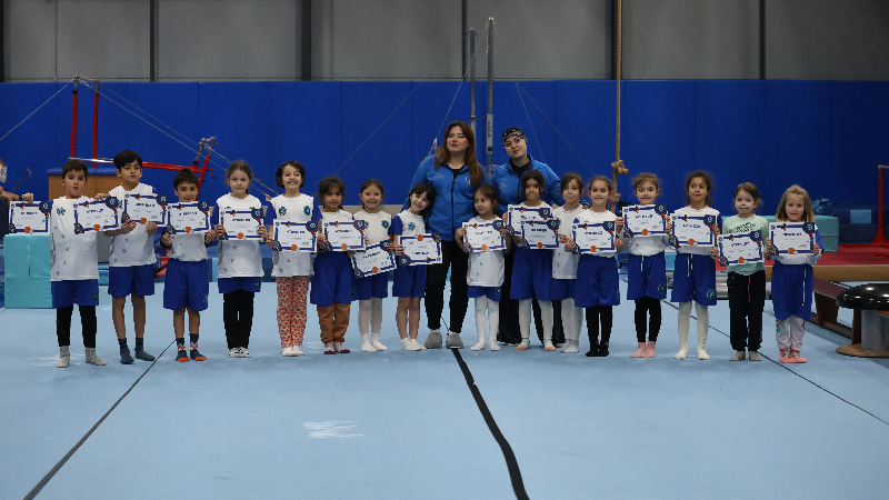 Kış Spor Okulları’nda üçüncü dönem tamamlandı