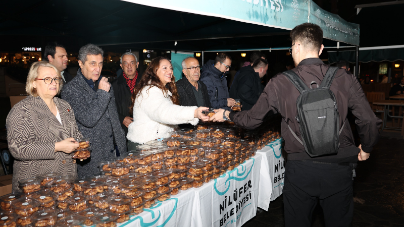 Nilüfer’de Kandil geleneği bu yıl da bozulmadı