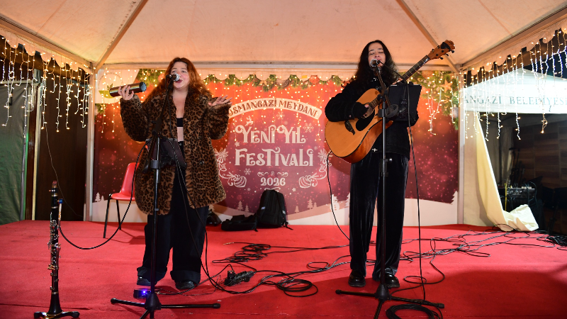 Yeni Yıl Festivali’nde RednBlack’tan nostalji dolu konser