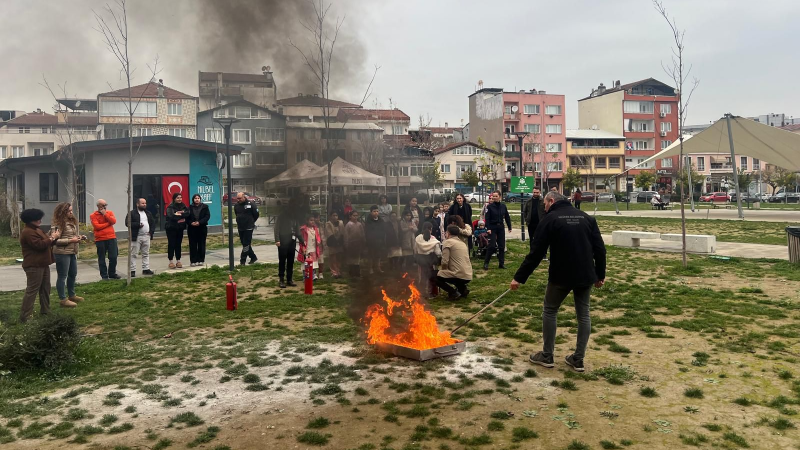 Nilüfer’de afet bilinci uygulamalı eğitimlerle güçleniyor