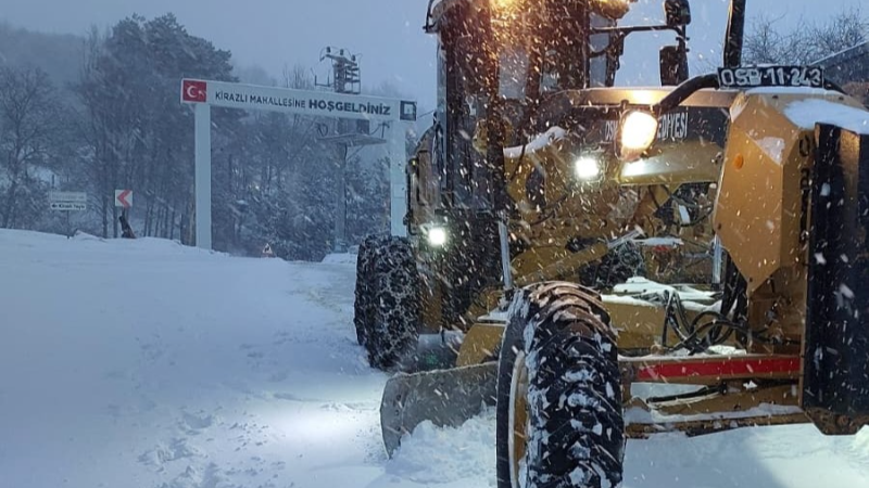 Osmangazi’de kar alarmı: Ekipler yeni yılın ilk saatlerinden itibaren sahada