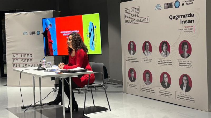 Nilüfer Felsefe Buluşmaları’nda kadın temsilleri masaya yatırıldı