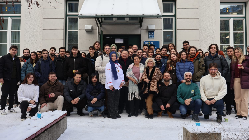 Münih’te Türk üniversite öğrencilerine kahvaltılı buluşma