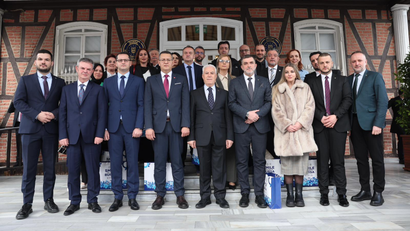 Bozbey, Sancak heyetini Tarihi Belediye Binası’nda ağırladı