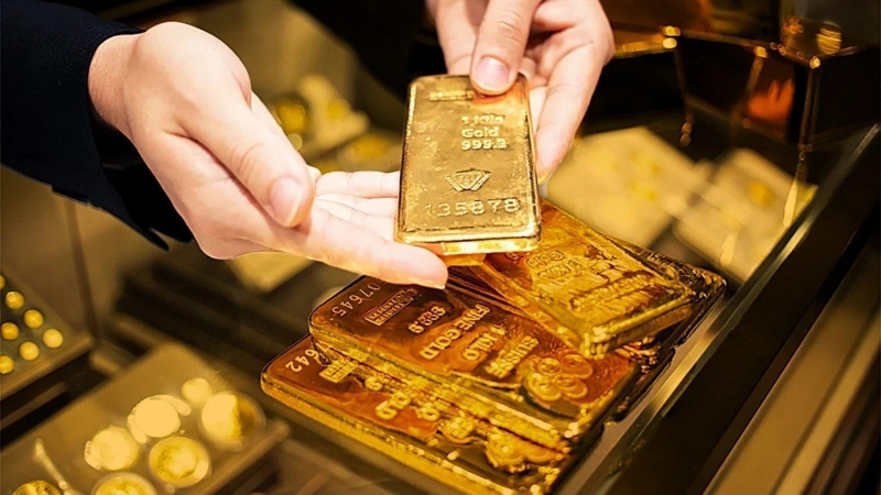 Altın ve gümüş haftaya sert yükselişle başladı