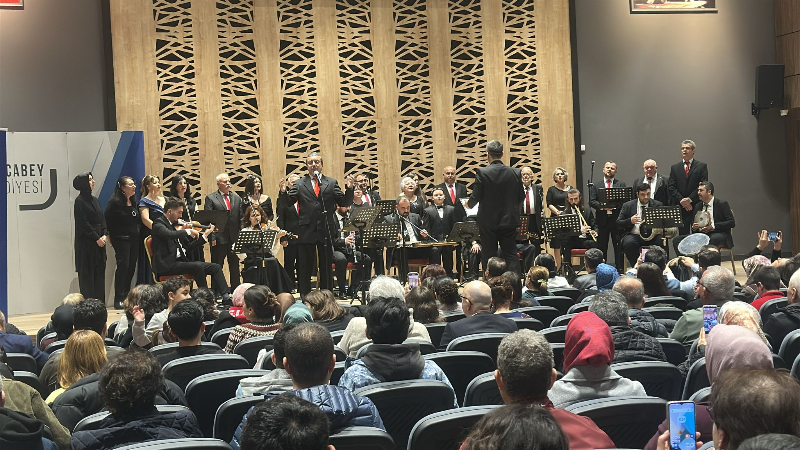 ‘Kalpten Dile Ezgiler’ Karacabey’de yankılandı