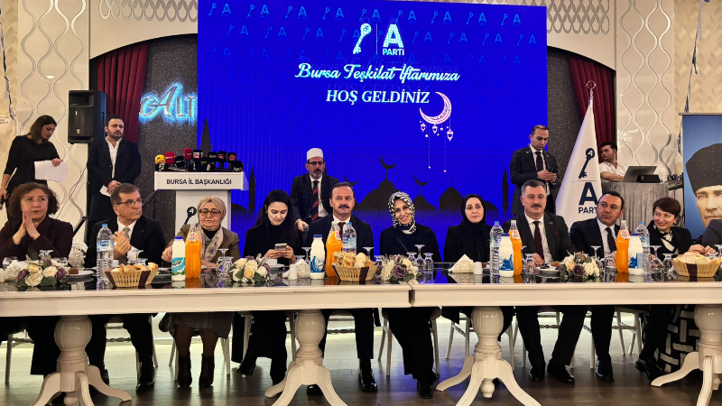 Siyasette "kefaret" dönemi: Yavuz Ağıralioğlu Bursa’dan seslendi