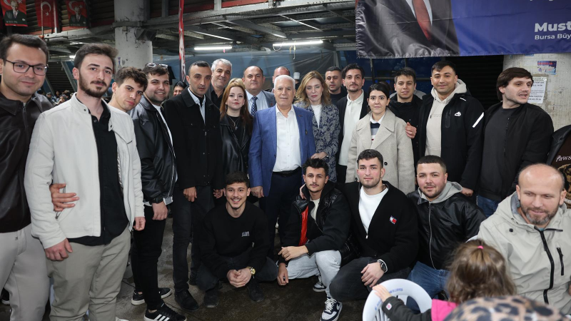 Büyükşehir’den 17 ilçede dayanışma iftarı