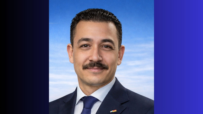 "Demokrasiye katılmak geleceğe sahip çıkmaktır"