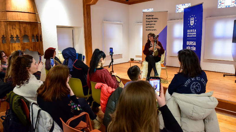 Ramazan gecesinde Bursa’nın ışık düğümleri