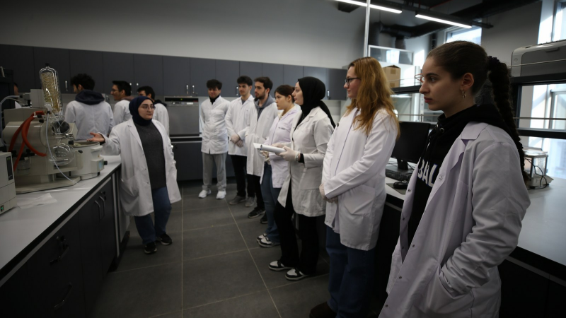 Özel lise öğrencileri BTÜ’de bir ay ders görecek