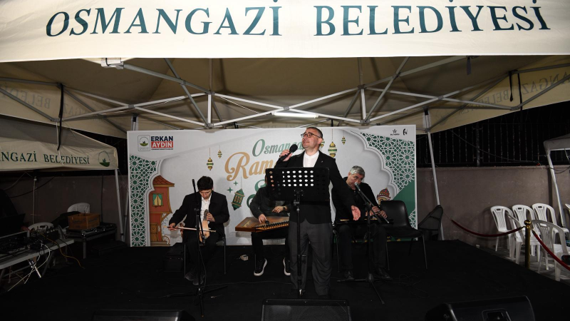 Üftade ve Osmangazi Meydanları sanatla şenlendi