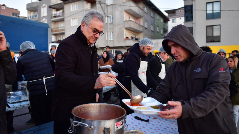 Geçit Mahallesi’nde gönül sofrası kuruldu