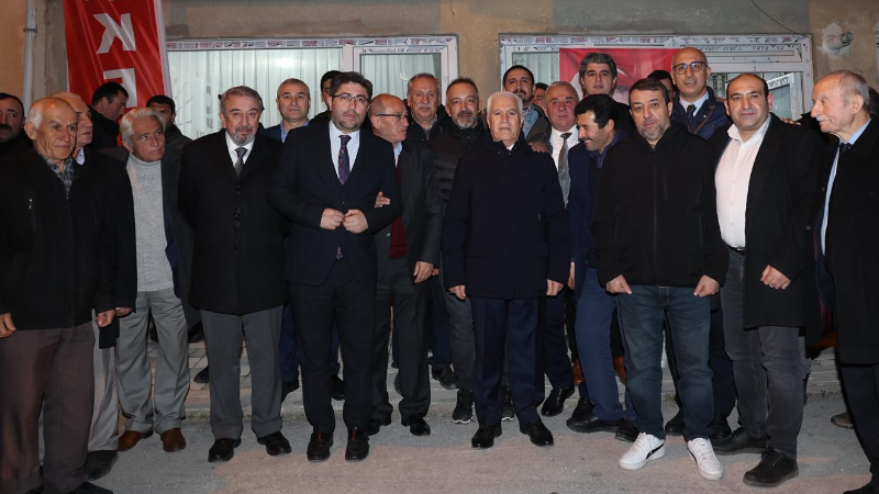 Bozbey Keles’te iftar sofrasında vatandaşlarla buluştu