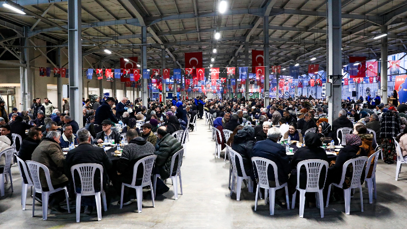 Yenişehir’de Ramazan bereketi gönül sofralarında paylaşıldı