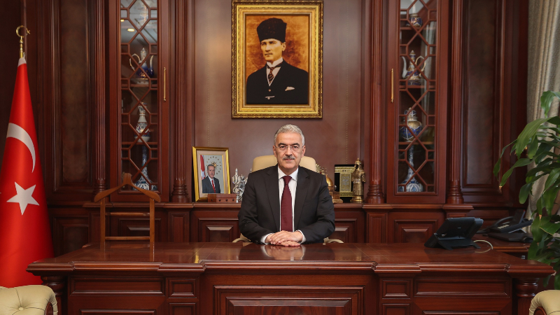 Vali Erol Ayyıldız'ın "12 Mart İstiklal Marşı’nın Kabulü ve Mehmet Akif Ersoy’u Anma Günü" mesajı