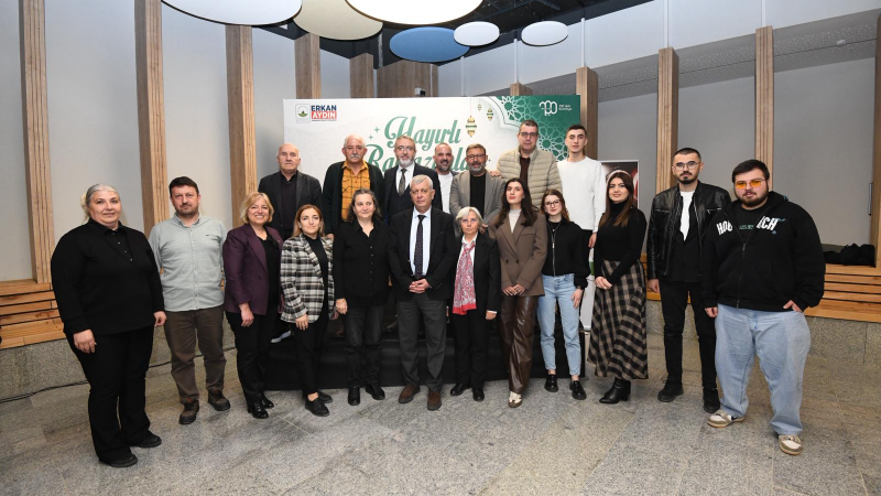 Gençlerle fikir ve projeler iftar sofrasında paylaşıldı