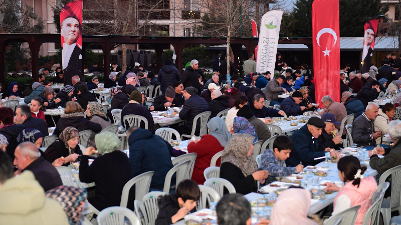 Yenibağlar’da gönül sofrası