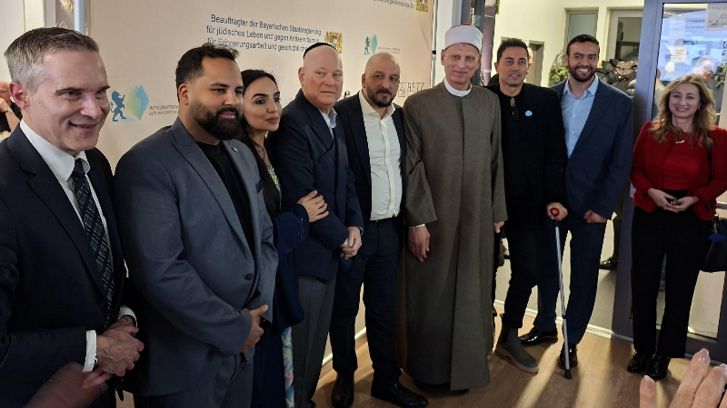 Münih’te dinlerarası iftarda “Din ve TikTok” tartışıldı