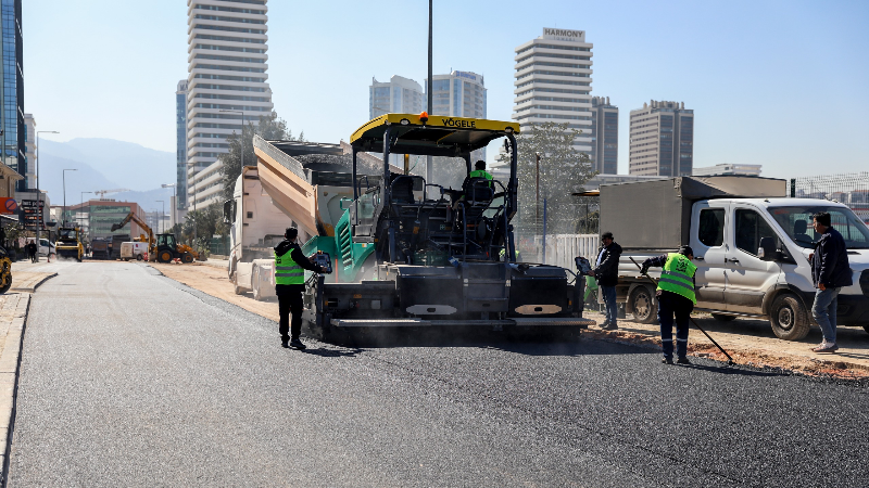 Odunluk’ta altyapı yenilendi, Liman Caddesi rahatladı