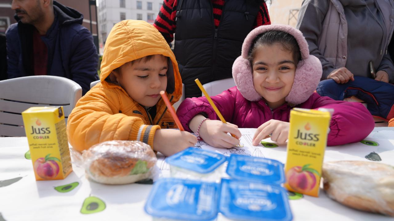 Gürsu’da minik eller duaya açıldı