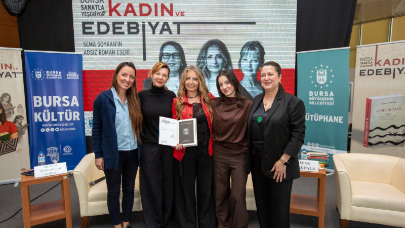 Bursa’da kadın hikâyeleri edebiyatla anlatıldı