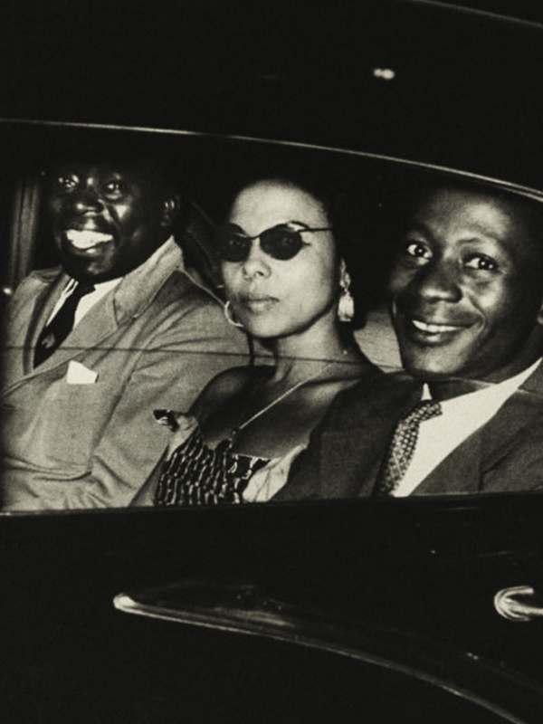 Bir Darbenin Soundtrack'i