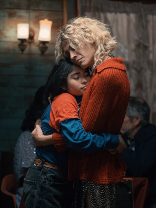 THE MYSTERIOUS GAZE OF THE FLAMINGO